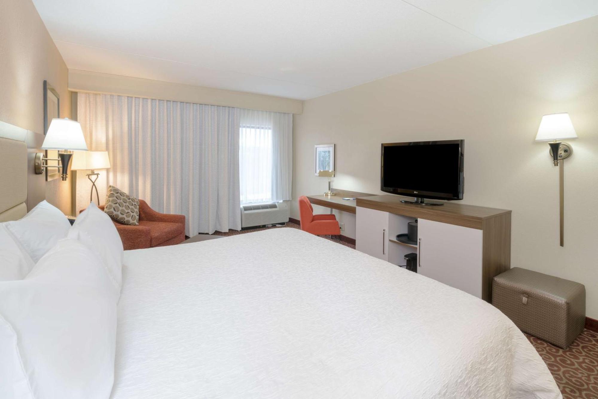 Hampton Inn Frostburg Dış mekan fotoğraf