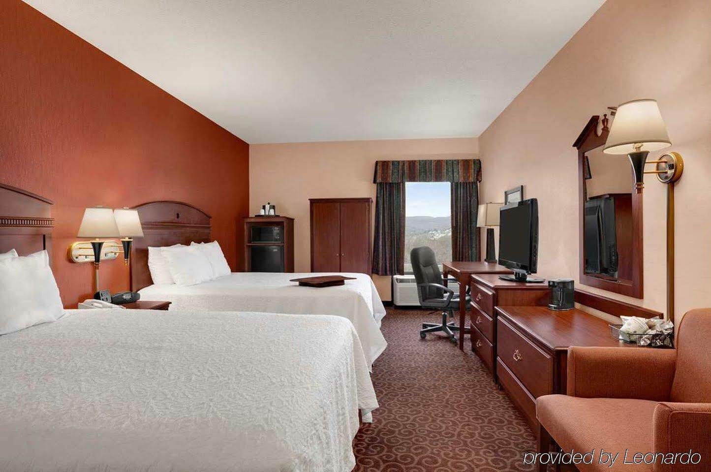 Hampton Inn Frostburg Dış mekan fotoğraf